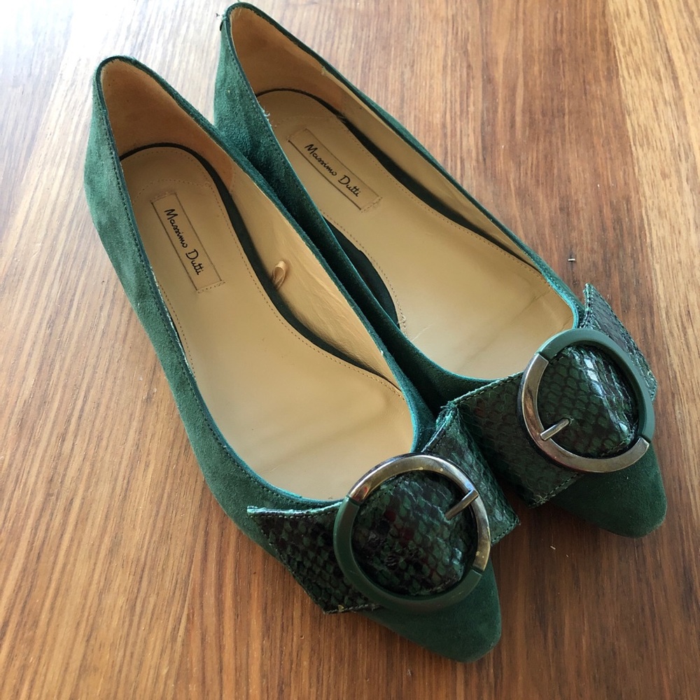 Massimo Dutti flats